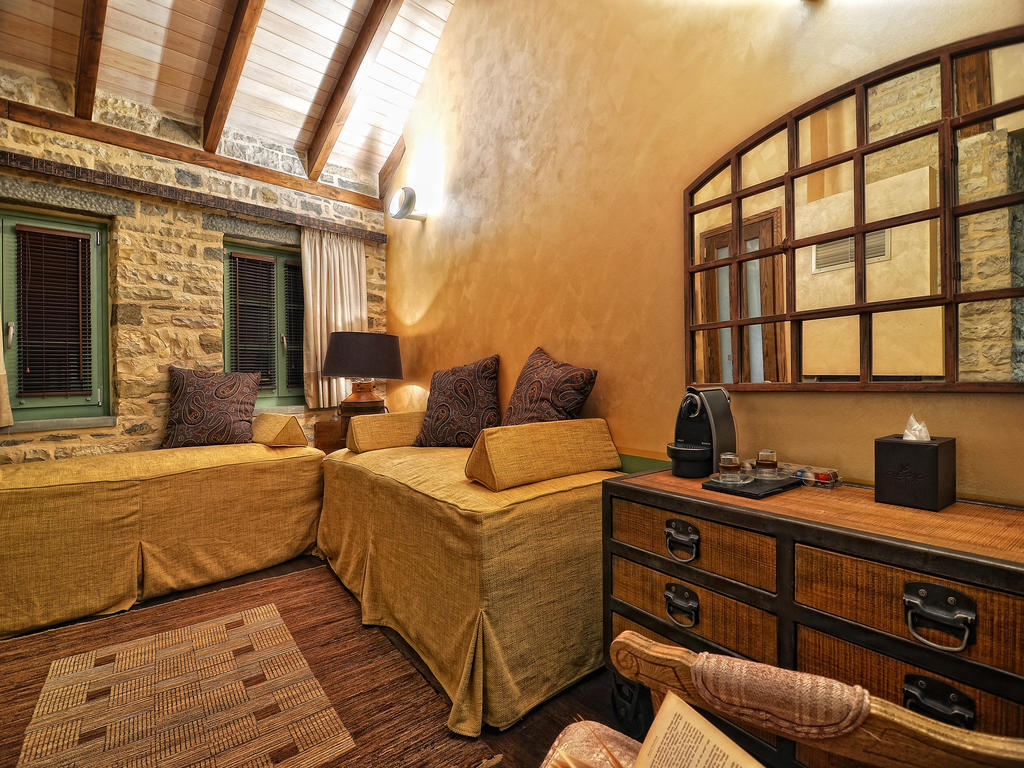 Aithrio Hotel Dilofo Kamer foto