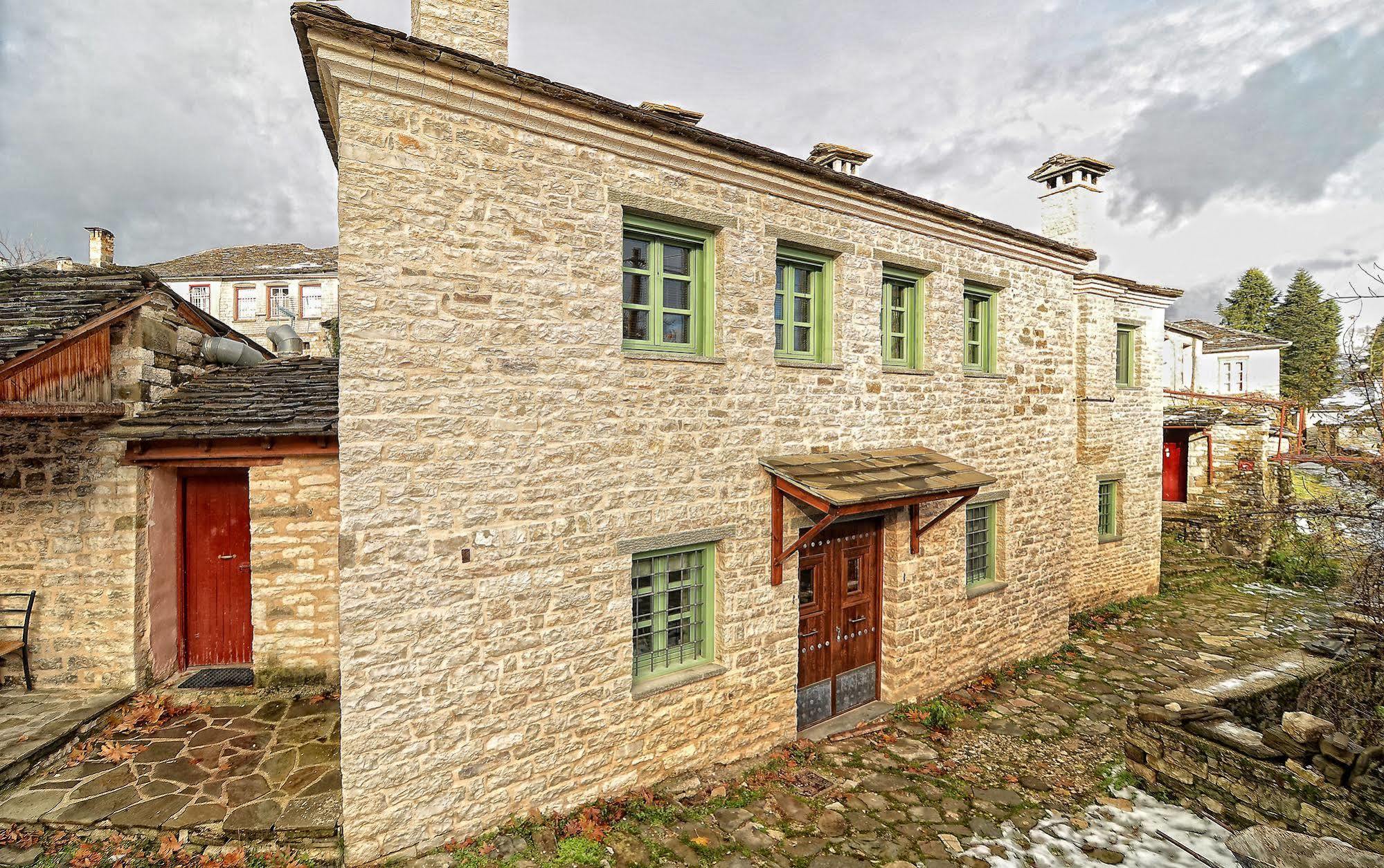 Aithrio Hotel Dilofo Buitenkant foto
