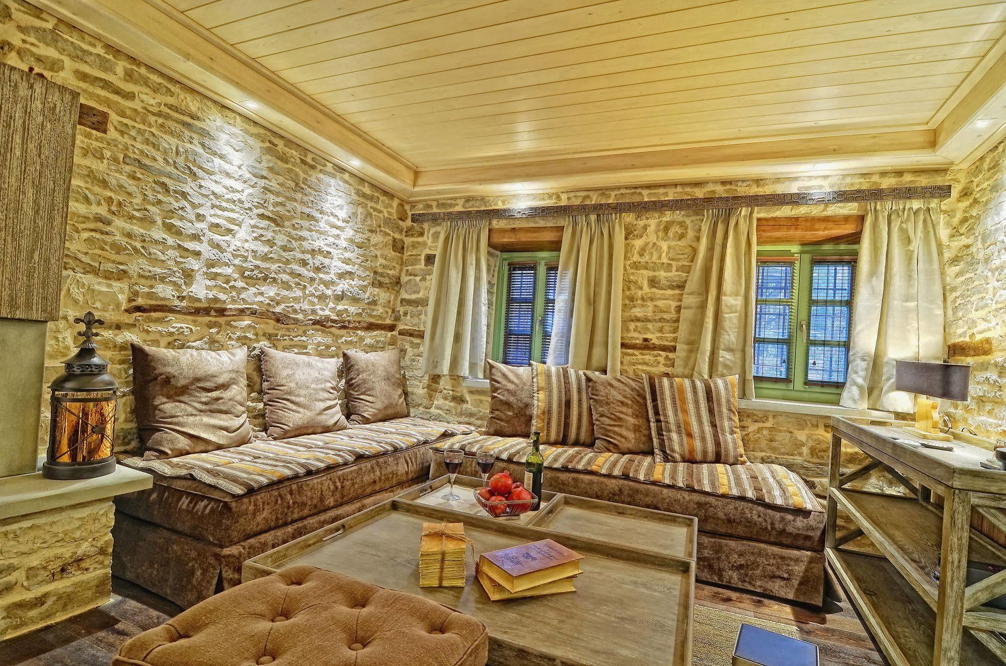 Aithrio Hotel Dilofo Buitenkant foto