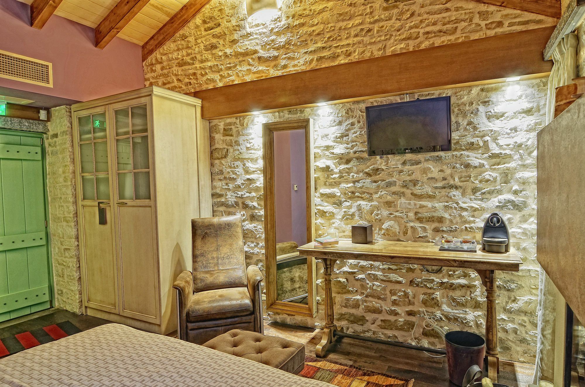 Aithrio Hotel Dilofo Buitenkant foto